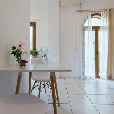 Natsios Lejlighedshotel 3*